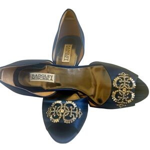 BADGLEY MISCHKA Satin D’orsay pumps